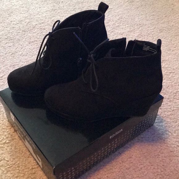Dolce Vita Shoes - dolce vita terri wedge booties